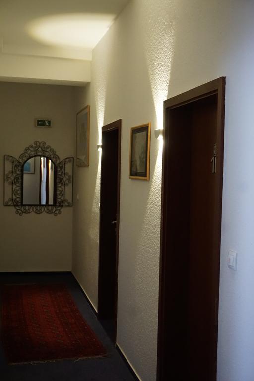 Itm Hotel Oase Hamburg-Harburg Buitenkant foto